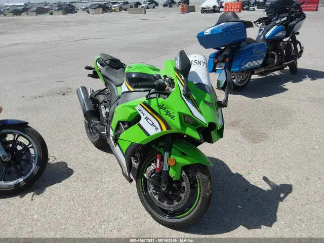 JKBZXVL16SA017585 — 2025 Kawasaki ZX1002 L, Левый бок (Left Side), фото до ремонта