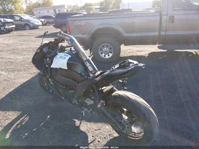 JKBZXVL12SA017597 — 2025 Kawasaki ZX1002 L, фото 3 с аукциона IAAI 13.10.2026, Повреждения со всех сторон