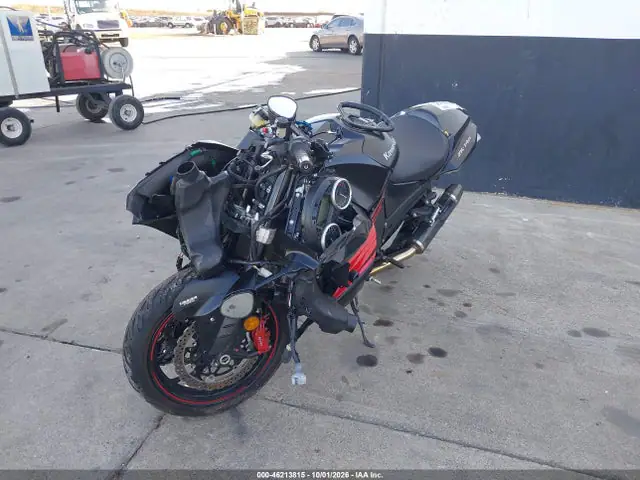JKBZXNF10EA007294 — 2014 Kawasaki ZX1400 F, фото 2 с аукциона IAAI 14.10.2026, Передняя часть