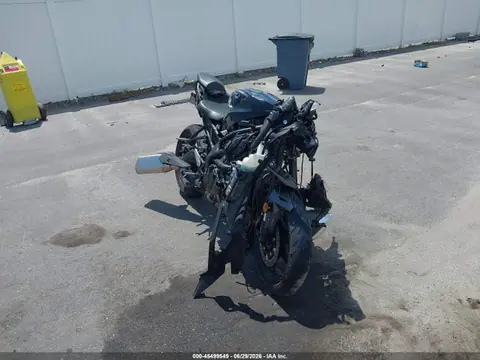 ML5ZXCS15TDA47335 — 2026 Kawasaki ZX400 S, Передняя часть (Front End), фото до ремонта