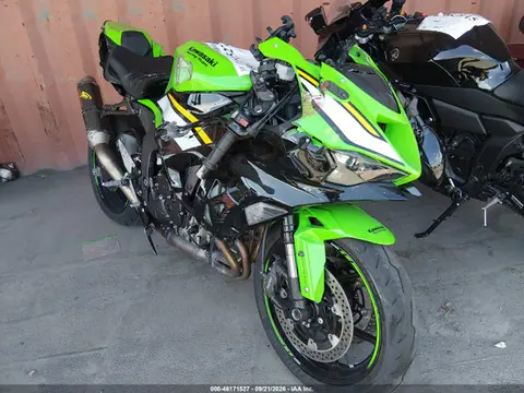 2025 Kawasaki Zx636 K VIN JKBZXJJ10SA018856 фото 1