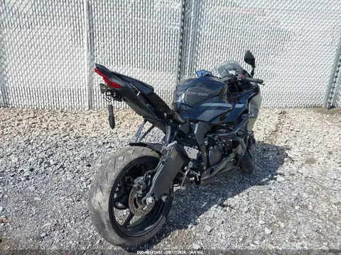 2026 Kawasaki Zx636 K VIN JKBZXJJ10TA046822 фото 4