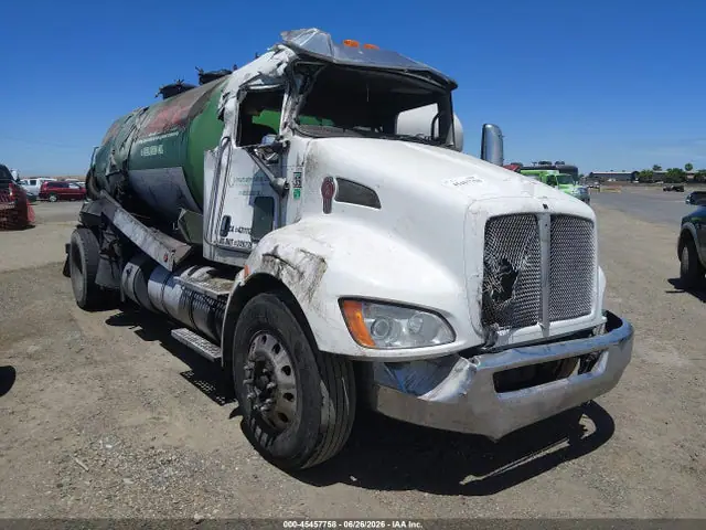 3BKHHJ7XXGF104808 — 2016 Kenworth Construction T370, Опрокидывание (Rollover), фото до ремонта