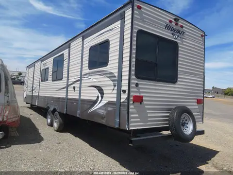2017 Keystone Rv Other VIN 4YDT38F2XH7209404 фото 3
