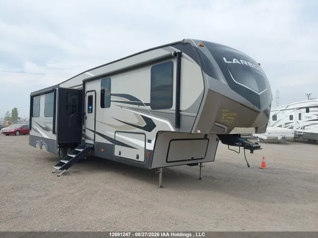2019 Keystone Laredo 311rl VIN 4YDF36726KE601170 фото 1