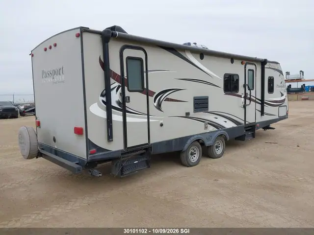 4YDT28129GT413580 — 2016 Keystone Passport G/T G/T, фото 4 с аукциона IAAI 13.10.2026, Передняя часть