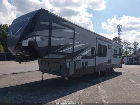 2020 Keystone Raptor VIN 4YDF42333LR800983 фото 2