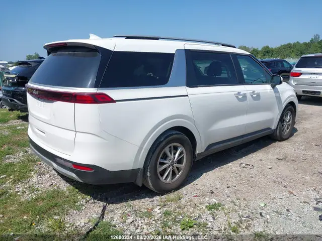 KNDNB5H36R6430752 — 2024 Kia Carnival LX, фото 4 с аукциона IAAI 13.10.2026, Левый бок