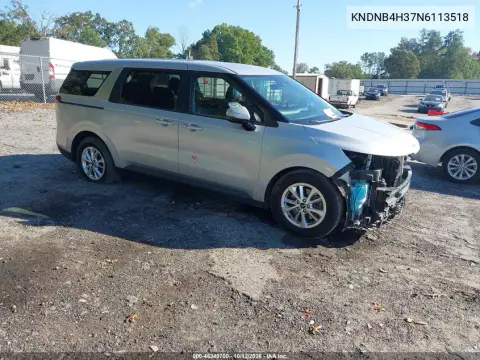 KNDNB4H37N6113518 — 2022 Kia Carnival, Передняя часть, фото до ремонта