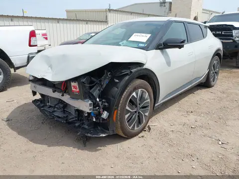 2023 KIA Ev6 Wind VIN KNDC34LA2P5099482 фото 2