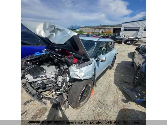 KNDADFS59R6039779 — 2024 Kia EV9, фото 2 с аукциона IAAI 14.10.2026, Передняя часть