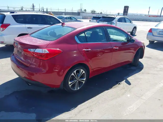 KNAFZ4A86E5104804 — 2014 Kia Forte EX, фото 4 с аукциона IAAI 14.10.2026, Естественный износ