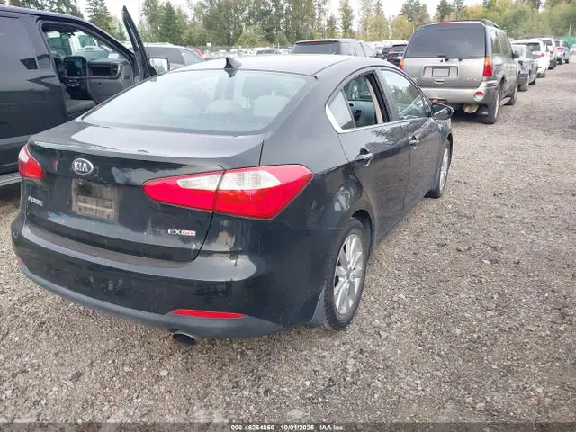 KNAFX4A87E5080471 — 2014 Kia Forte EX, фото 4 с аукциона IAAI 14.10.2026, Естественный износ