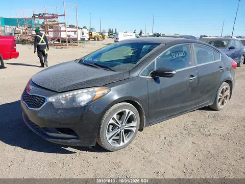 2016 KIA FORTE EX VIN KNAFX4A89G5526459 фото 2