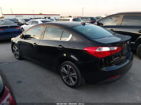 2016 KIA FORTE EX VIN KNAFZ4A88G5548107 фото 3