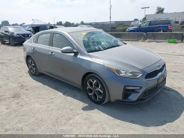 3KPF54AD6KE068771 — 2019 Kia Forte EX, Изъят кредитором (Repossession), фото до ремонта