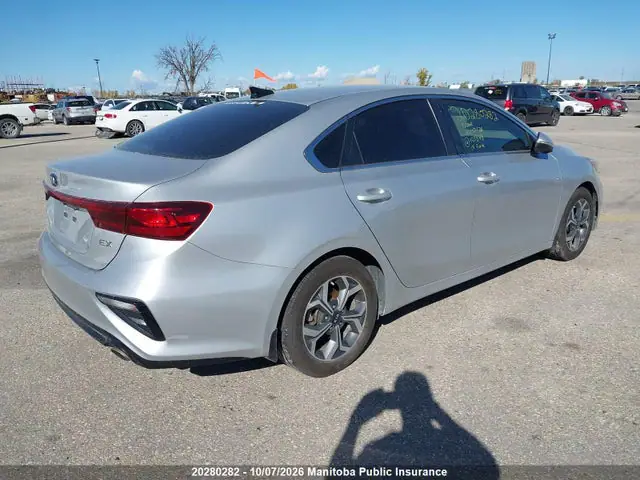 3KPF54AD8KE101348 — 2019 Kia Forte EX, фото 4 с аукциона IAAI 14.10.2026, Подтопление