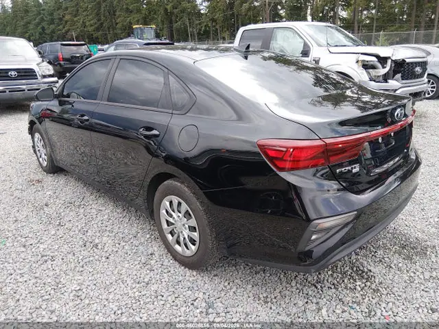 3KPF24ADXKE055188 — 2019 Kia Forte FE, фото 3 с аукциона IAAI 14.10.2026, Передняя часть