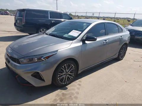 2022 KIA Forte Gt-line VIN 3KPF54AD8NE436596 фото 2