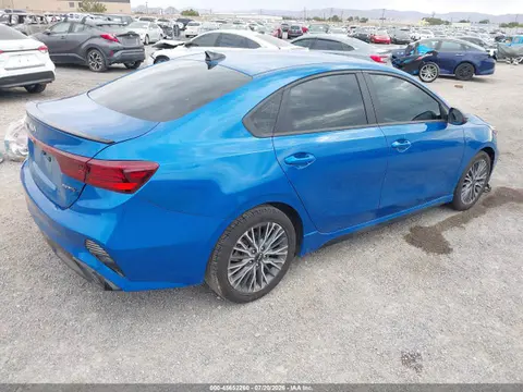 2023 KIA Forte Gt-line VIN 3KPF54AD7PE531606 фото 4