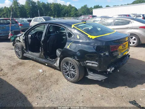 2023 KIA Forte Gt-line VIN 3KPF54AD0PE584423 фото 3