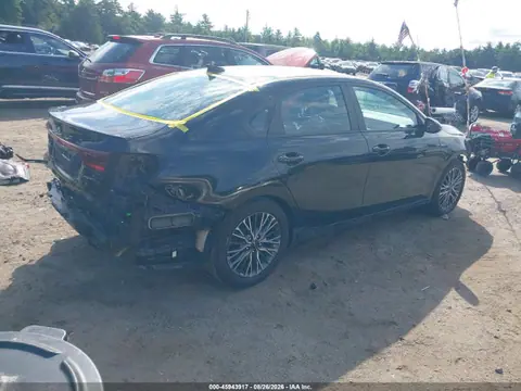 2023 KIA Forte Gt-line VIN 3KPF54AD0PE584423 фото 4