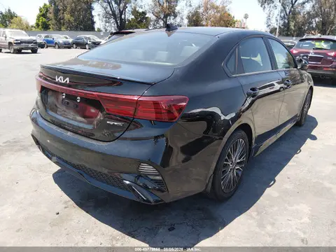 2024 KIA Forte Gt-line VIN 3KPF54AD4RE728140 фото 4