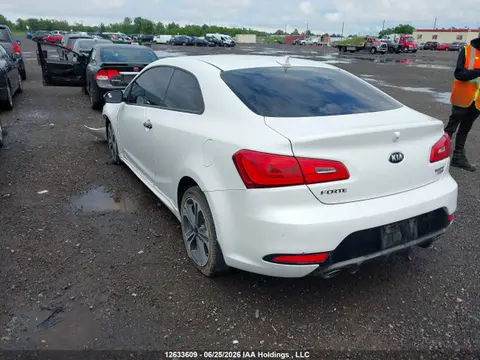 2016 KIA Forte Koup 1.6l Sx/1.6l Sx Luxury VIN KNAFZ6A34G5468433 фото 3