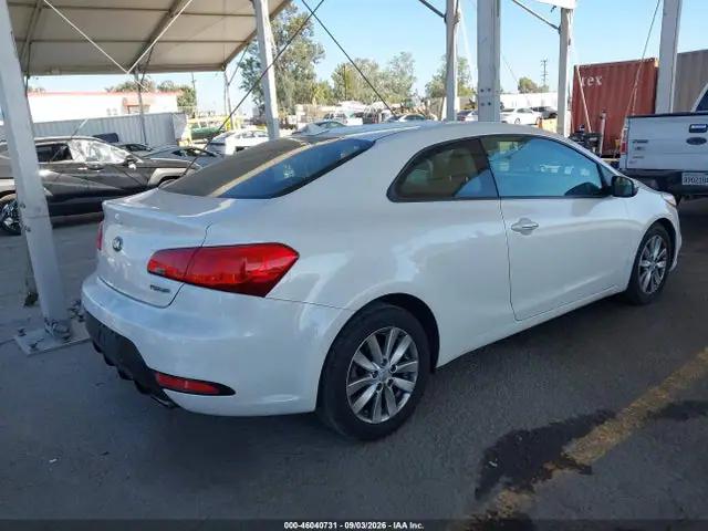 KNAFX6A81G5577451 — 2016 Kia Forte Koup EX, фото 4 с аукциона IAAI 30.09.2026, Левый бок