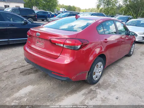 2017 KIA Forte Lx/s VIN 3KPFL4A77HE058520 фото 4