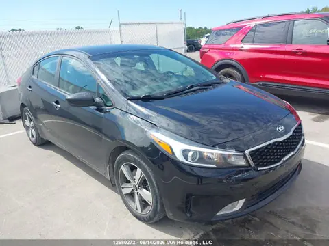 3KPFL4A76JE253448 — 2018 Kia Forte LX/S, Передняя часть (Front), фото до ремонта