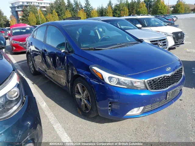 3KPFL4A72JE259604 — 2018 Kia Forte LX/S, Передняя часть справа (Right Front), фото до ремонта