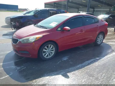 2014 KIA FORTE LX VIN KNAFX4A65E5126586 фото 2