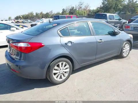 2014 KIA FORTE LX VIN KNAFX4A64E5240420 фото 4