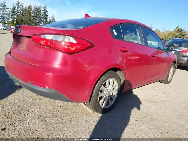 KNAFX4A66E5073607 — 2014 Kia Forte LX, фото 4 с аукциона IAAI 14.10.2026, Естественный износ