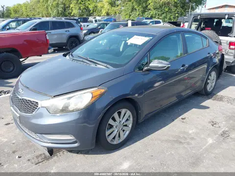 2015 KIA FORTE LX VIN KNAFX4A69F5413978 фото 2