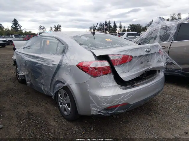 KNAFK4A67F5367274 — 2015 Kia Forte LX, фото 3 с аукциона IAAI 30.09.2026, Левый бок