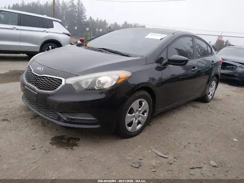 2015 KIA FORTE LX VIN KNAFK4A69F5310574 фото 2