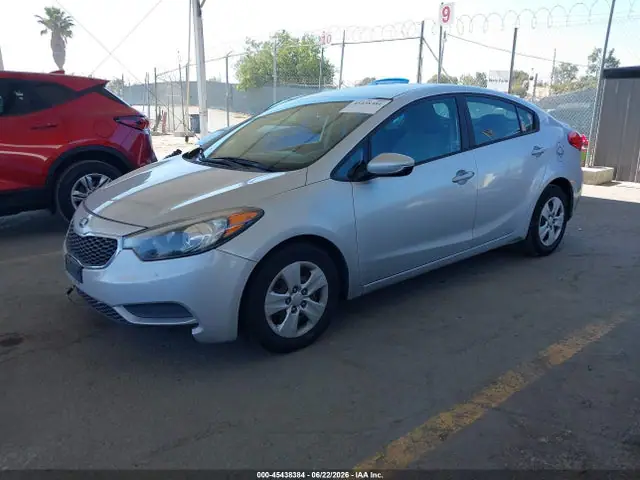 KNAFK4A60G5534589 — 2016 Kia Forte LX, фото 2 с аукциона IAAI 14.10.2026, Правый бок