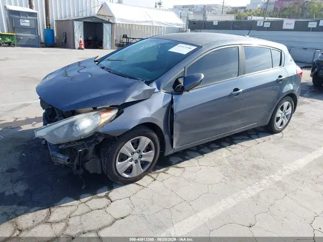 KNAFK5A89G5640014 — 2016 Kia Forte LX, фото 2 с аукциона IAAI 14.10.2026, Передняя часть