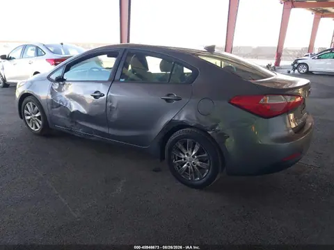 2016 KIA FORTE LX VIN KNAFX4A65G5603939 фото 3