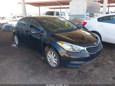 KNAFX4A63G5610940 — 2016 Kia Forte LX, Естественный износ (Normal Wear & Tear), фото до ремонта