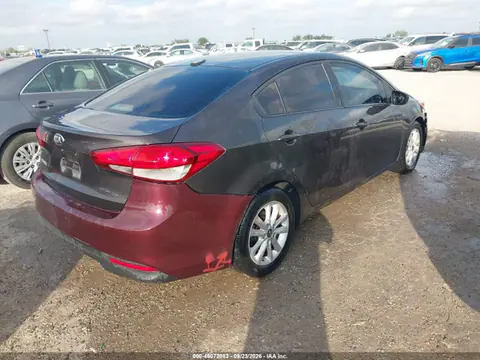 2017 KIA FORTE LX VIN 3KPFL4A72HE047599 фото 4