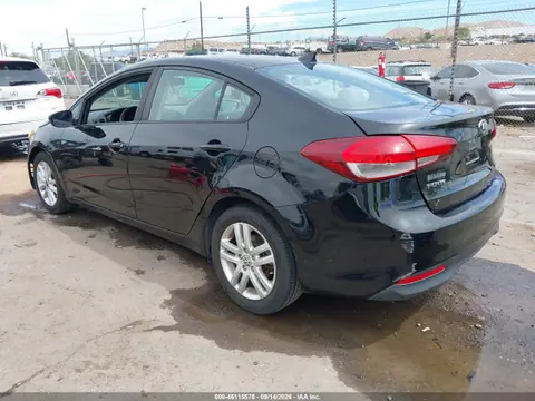 2017 KIA FORTE LX VIN 3KPFL4A78HE013182 фото 3