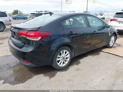 2017 KIA FORTE LX VIN 3KPFL4A78HE013182 фото 4