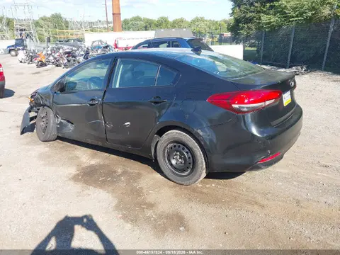 2017 KIA FORTE LX VIN 3KPFK4A74HE127831 фото 3