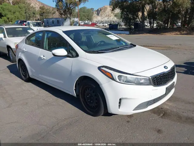 3KPFK4A72HE065152 — 2017 Kia Forte LX, Естественный износ (Normal Wear & Tear), фото до ремонта