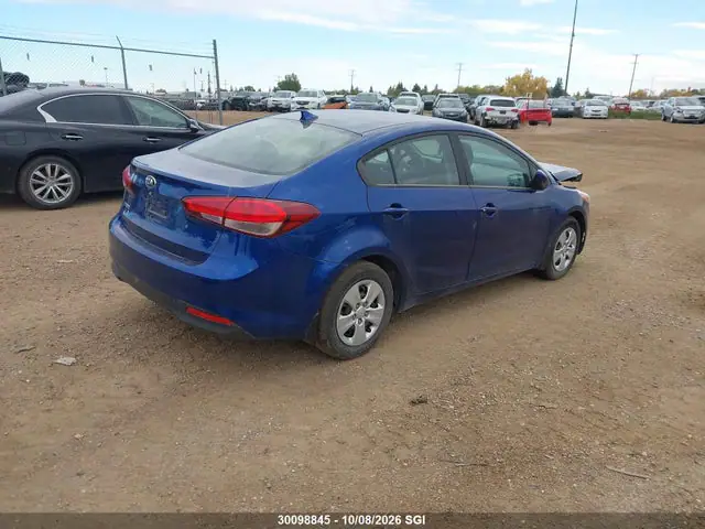 3KPFK4A72JE201415 — 2018 Kia Forte LX, фото 4 с аукциона IAAI 14.10.2026, Передняя часть