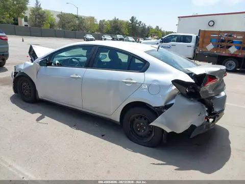 2018 KIA FORTE LX VIN 3KPFL4A78JE182012 фото 3