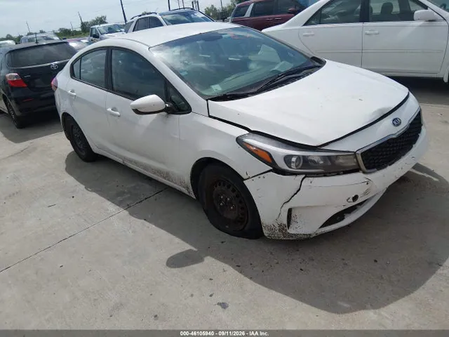2018 KIA FORTE LX VIN 3KPFK4A73JE239770 фото 1
